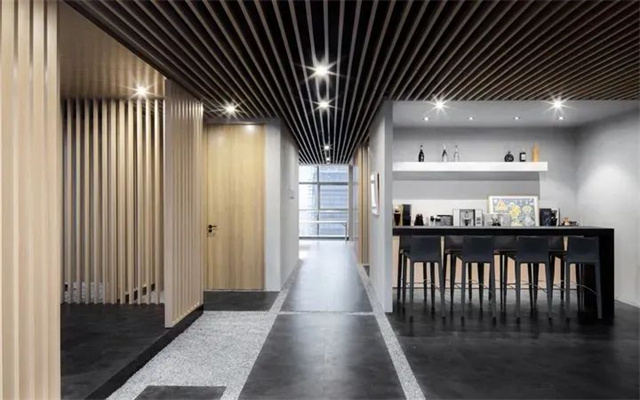 德科辦公室裝修吊頂優(yōu)選7種方案，有你喜歡的嗎？